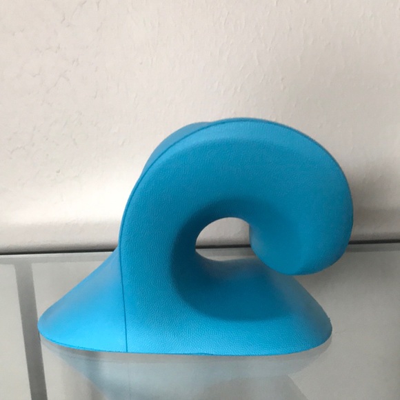 Neck and Shoulder Relaxer - Picture 2 of 6